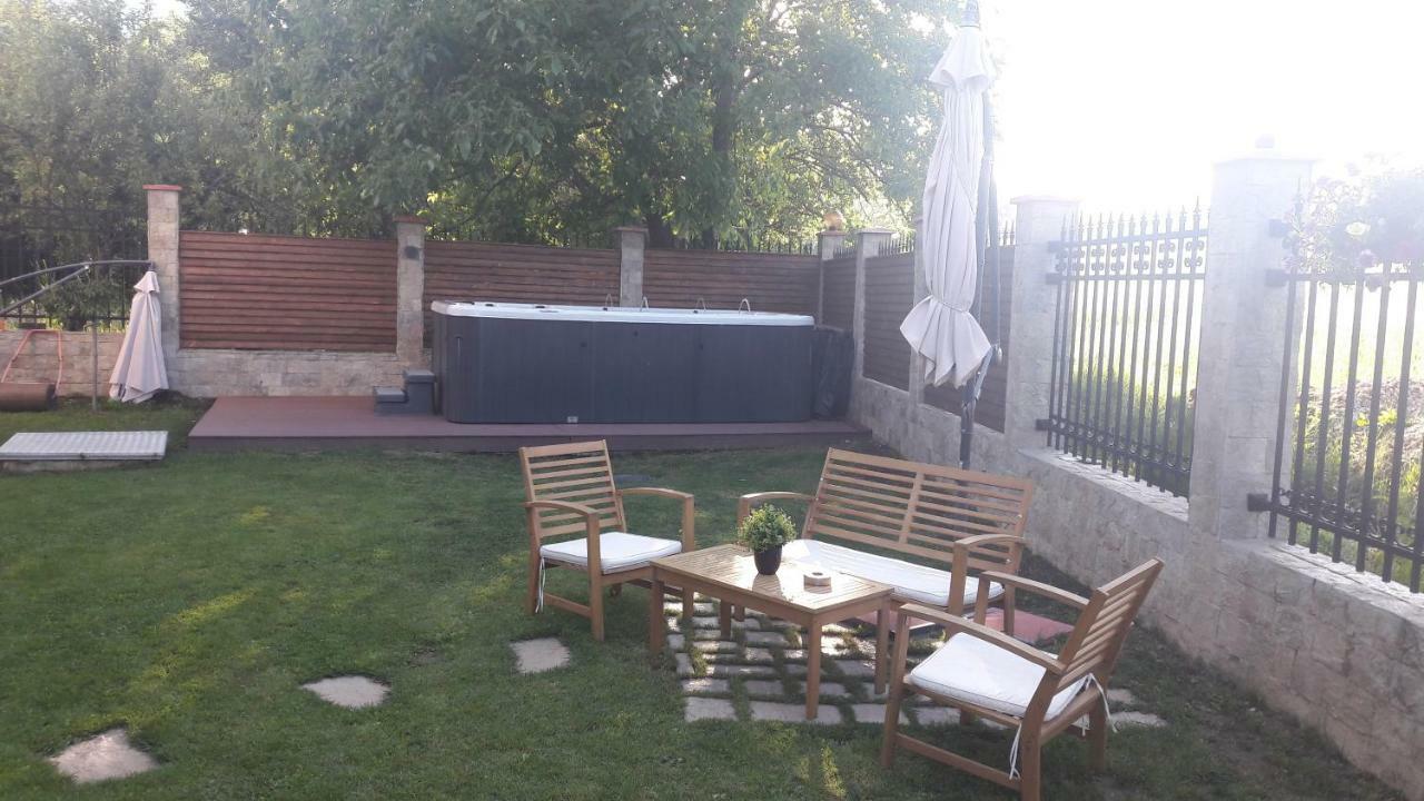 Lakata Guest House Zasele Dış mekan fotoğraf
